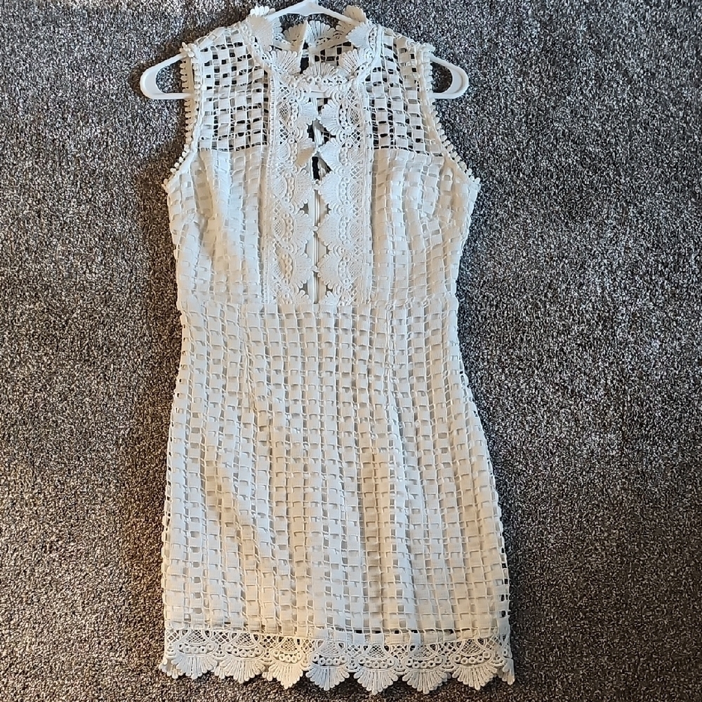Nwot Elegant White Lace Dress